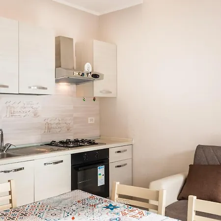 Apartment House&villas - La Jonica Avola